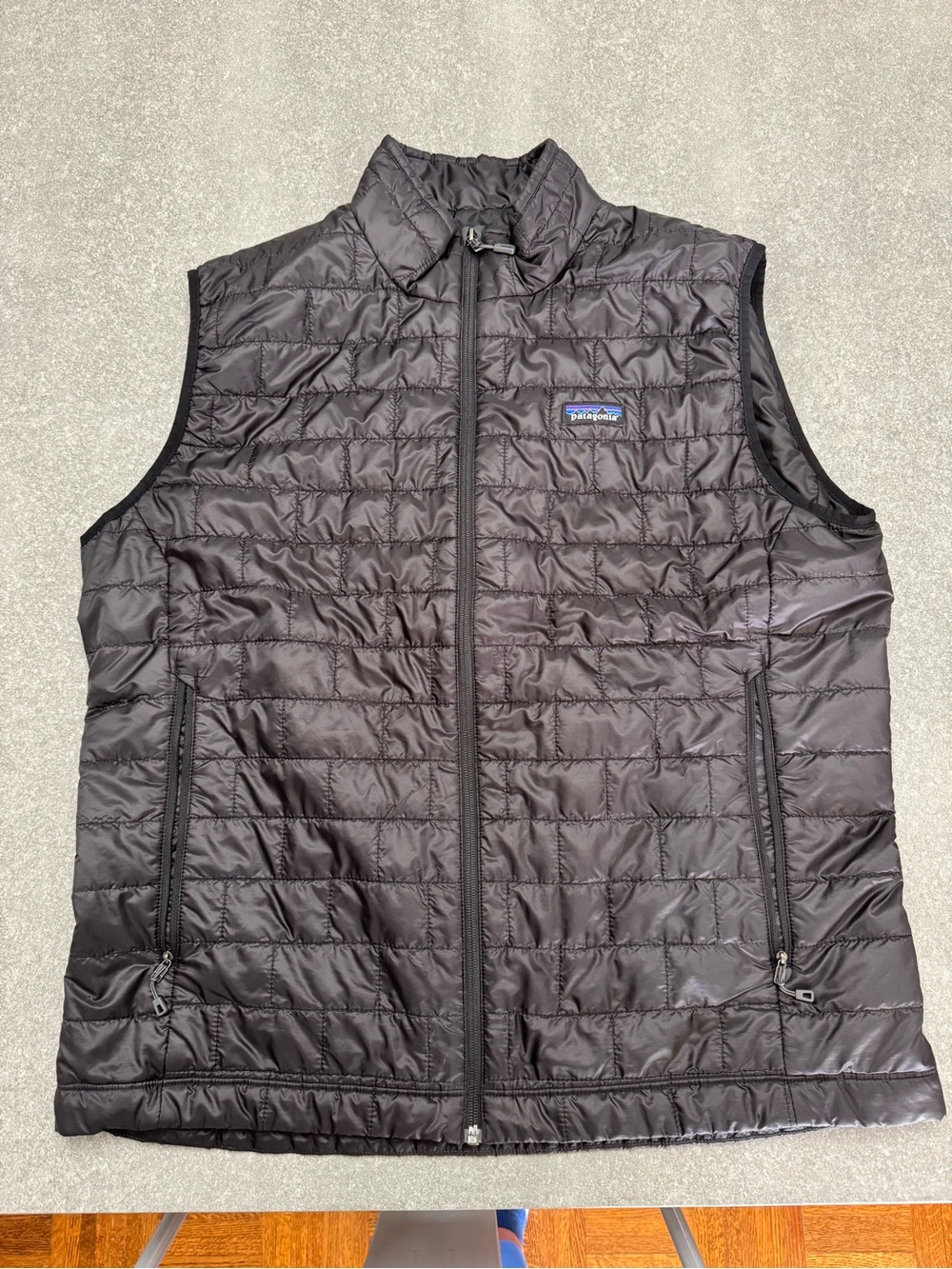 Men's Patagonia Black Nano Puff Vest size XL
